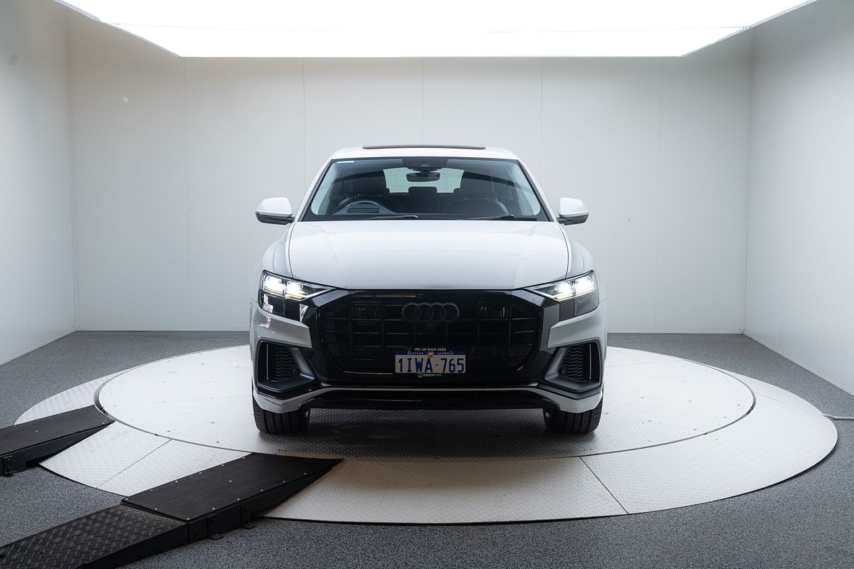 2019 Audi Q8 55 TFSI F1