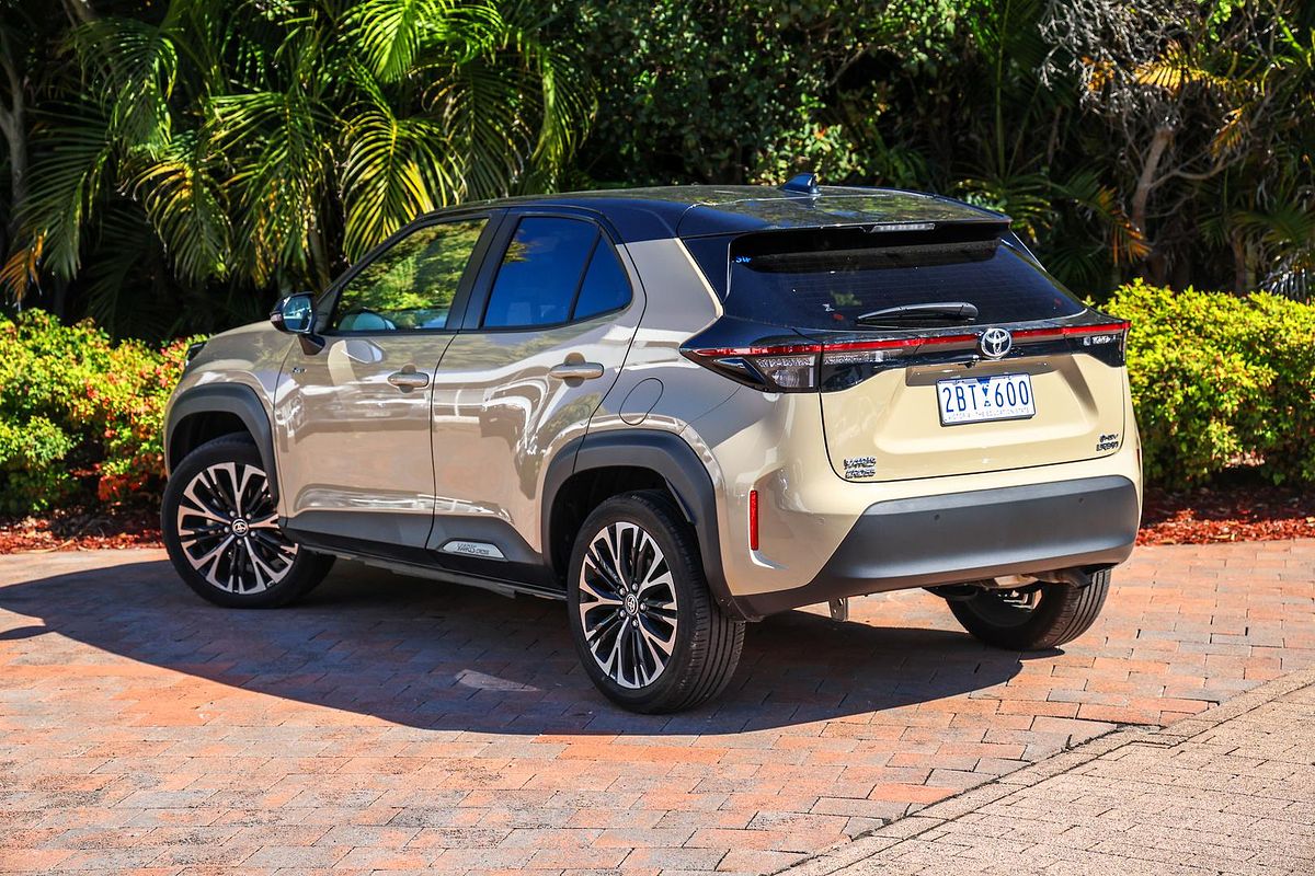 2025 Toyota Yaris Cross Urban MXPJ10R