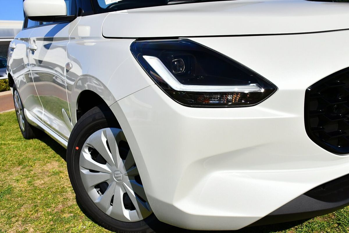 2025 Suzuki Swift Hybrid UZ