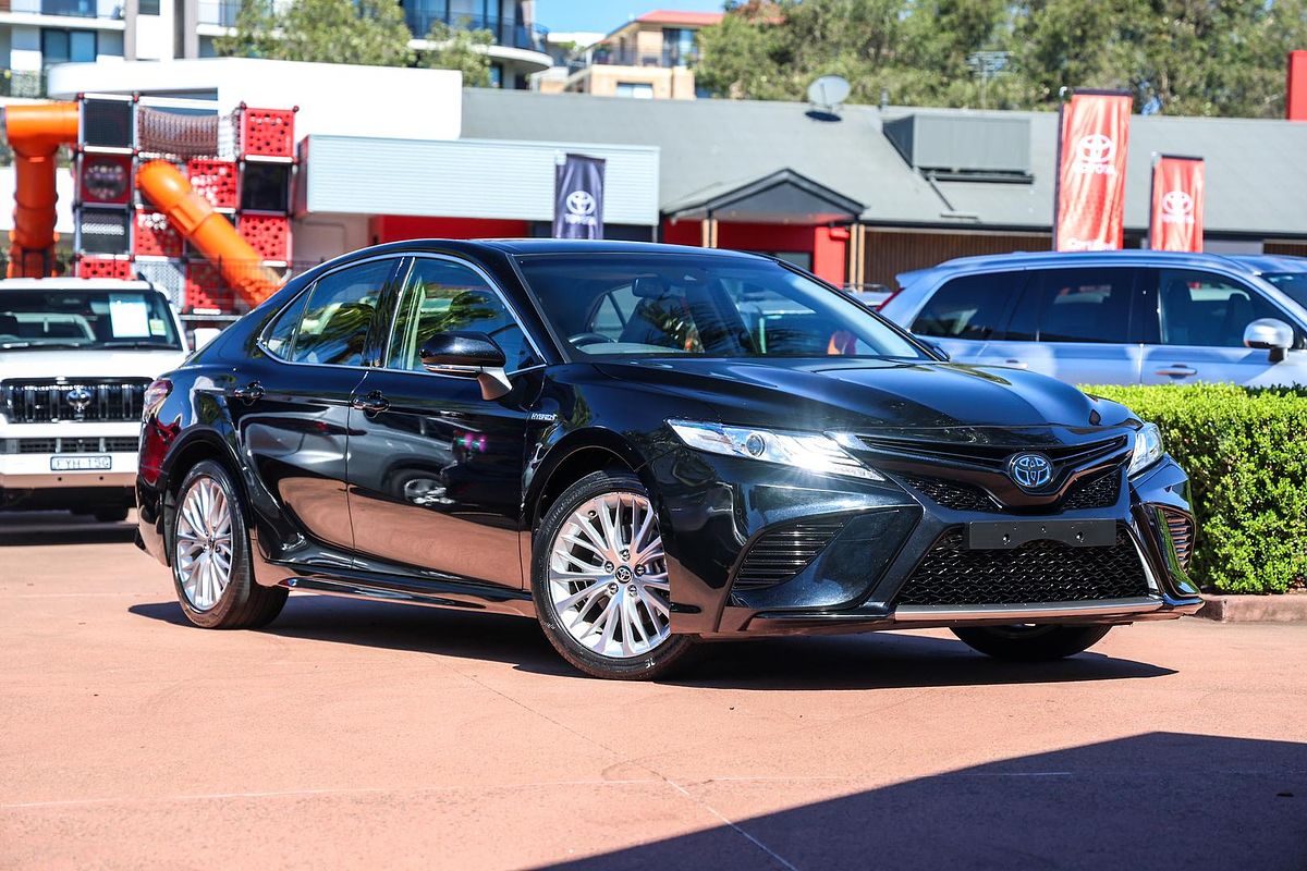 2020 Toyota Camry SL AXVH70R