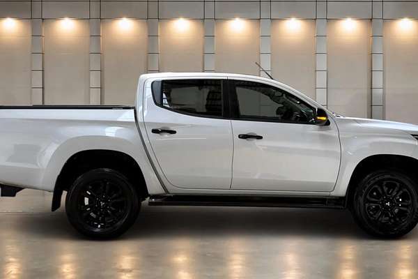 2021 Mitsubishi Triton GSR MR 4X4