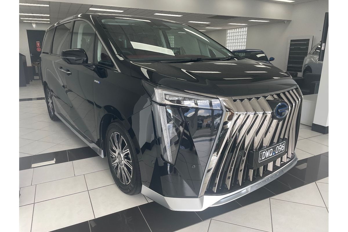 2025 GAC M8 Luxury
