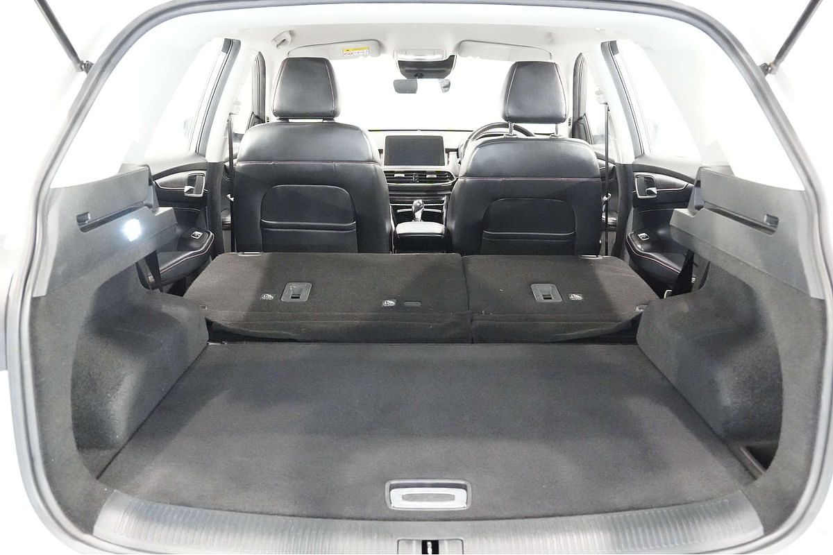 2022 MG HS Vibe SAS23