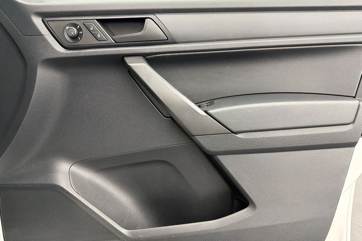 2015 Volkswagen Caddy TSI220 2KN SWB