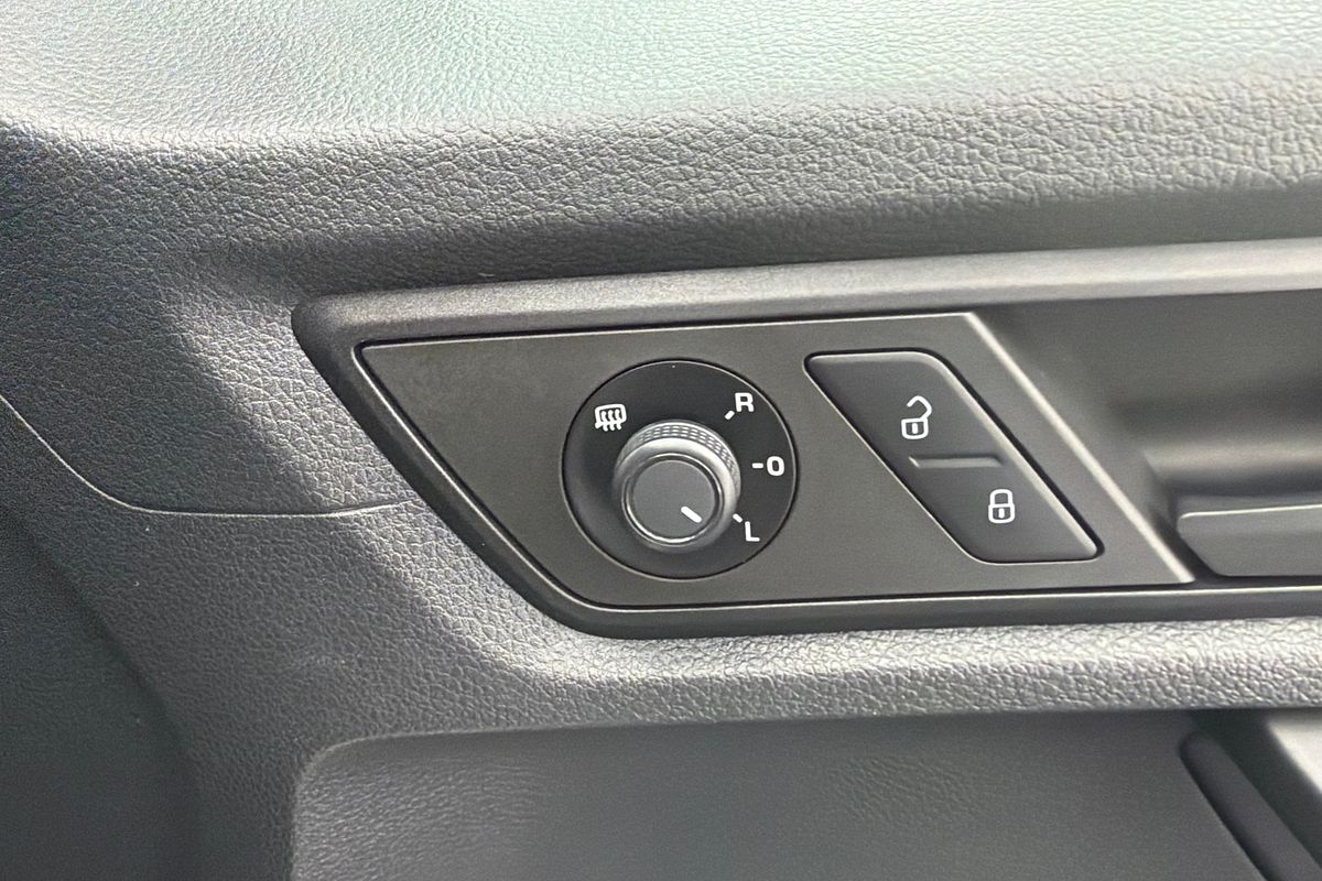 2015 Volkswagen Caddy TSI220 2KN SWB