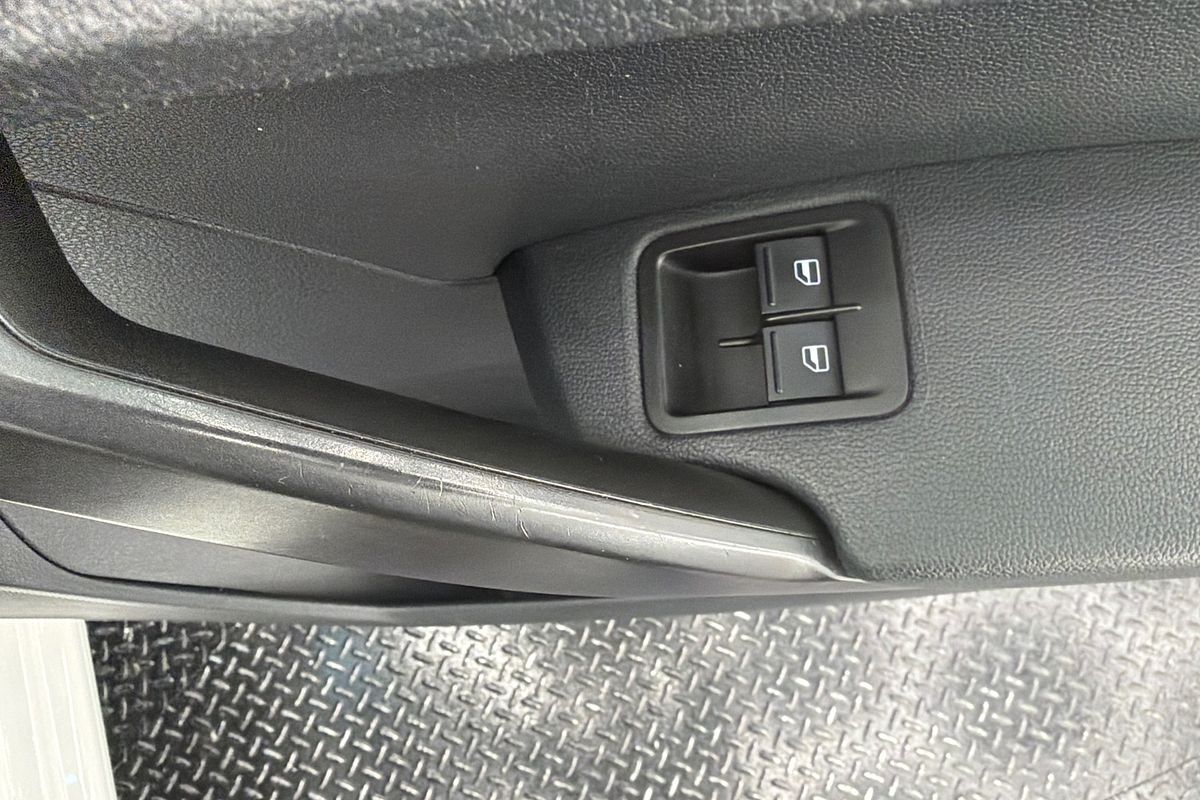 2015 Volkswagen Caddy TSI220 2KN SWB