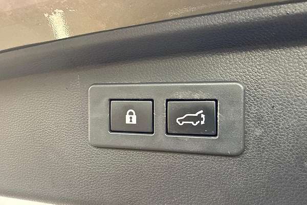2022 Subaru Outback AWD Touring 6GEN thumb-18