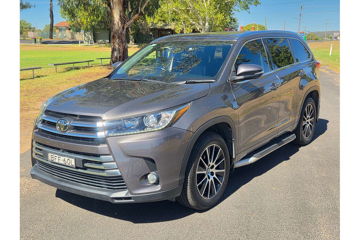 2017 Toyota Kluger Grande GSU55R