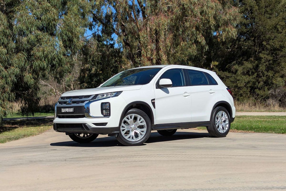 2024 Mitsubishi ASX ES XD