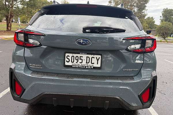 2024 Subaru Crosstrek 2.0R G6X thumb-6
