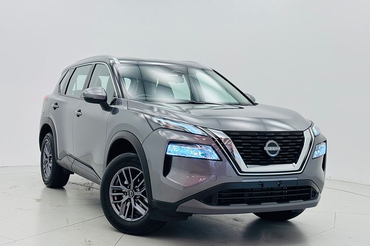 2025 Nissan X-TRAIL ST T33