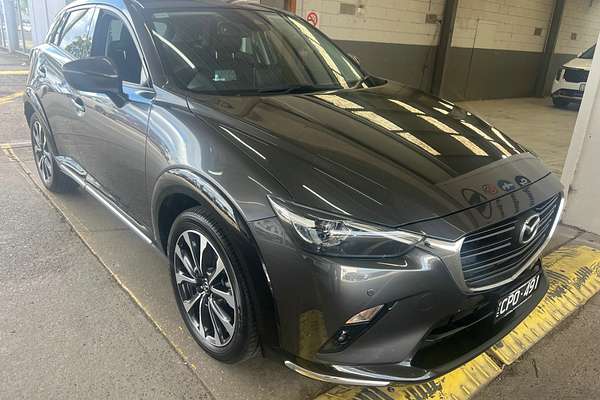 2023 Mazda CX-3 sTouring DK