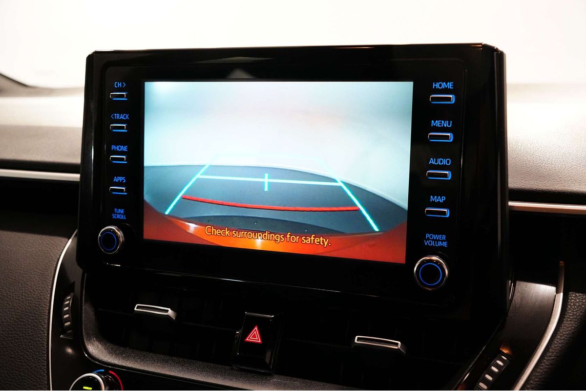 2018 Toyota Corolla SX Hybrid ZWE211R