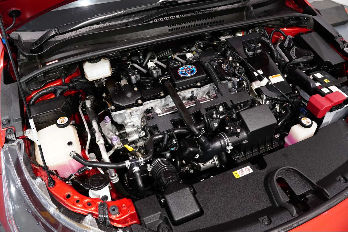 2018 Toyota Corolla SX Hybrid ZWE211R
