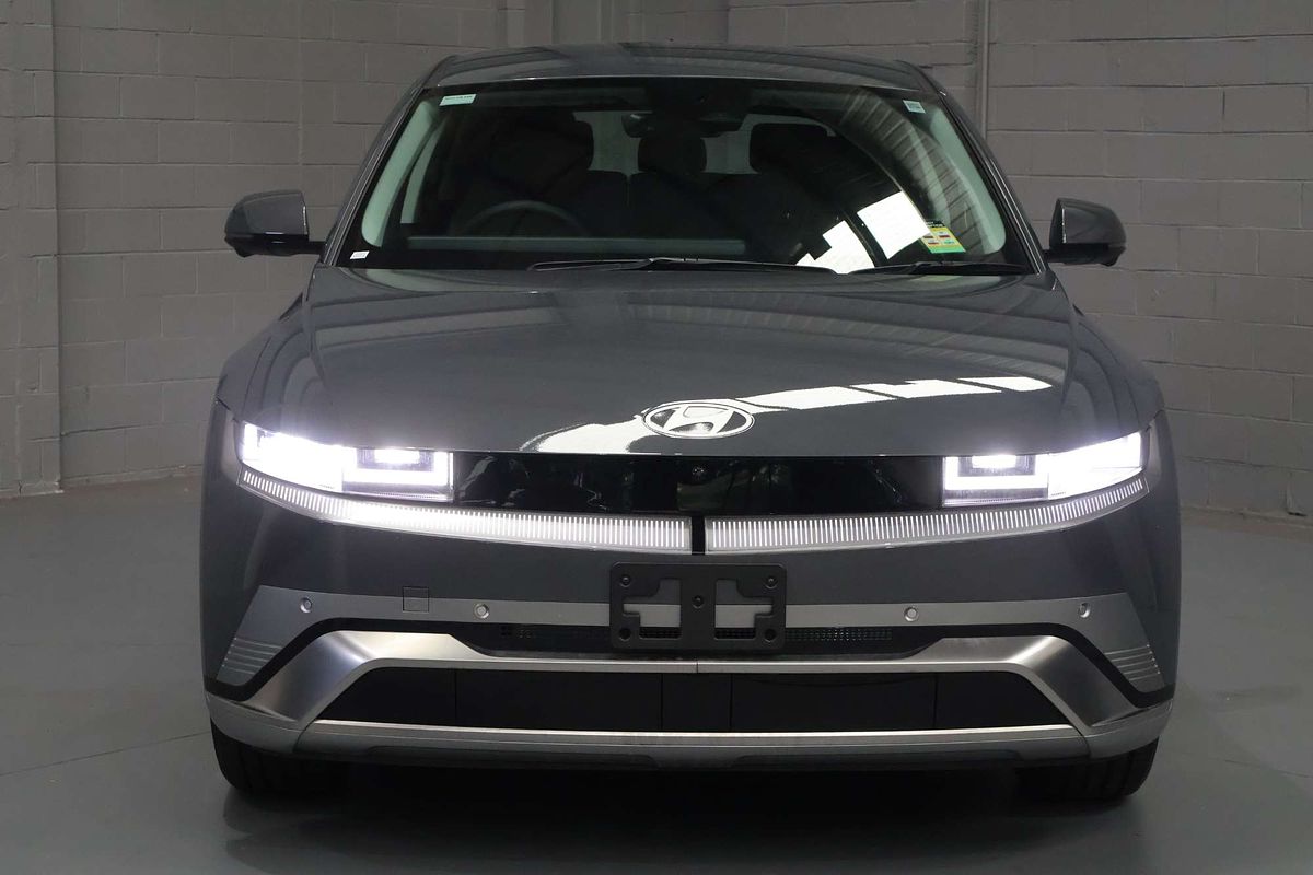 2025 Hyundai IONIQ 5 NE.V6