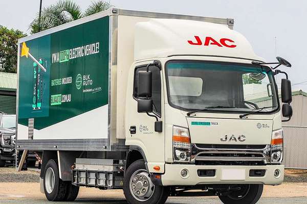 2023 JAC N55 EV  4x2