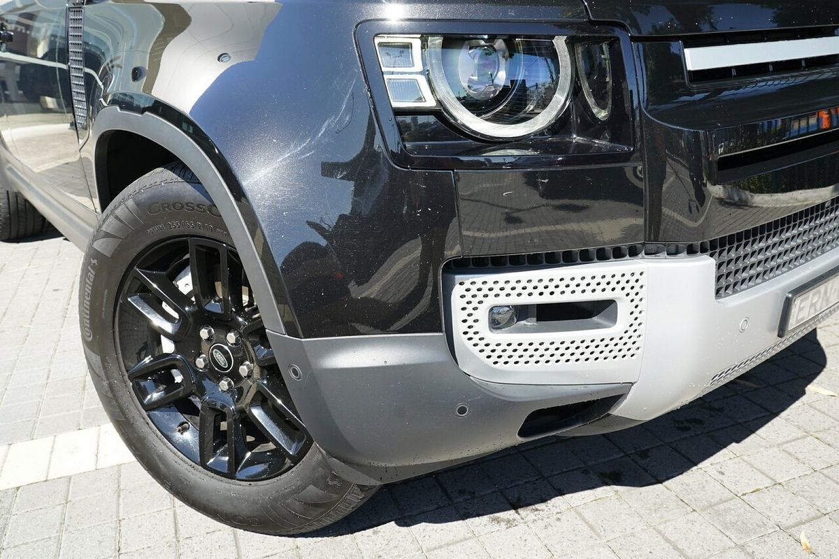 2021 Land Rover Defender 110 D300 SE L663