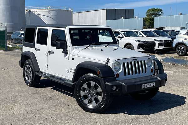 2013 Jeep Wrangler Sport JK