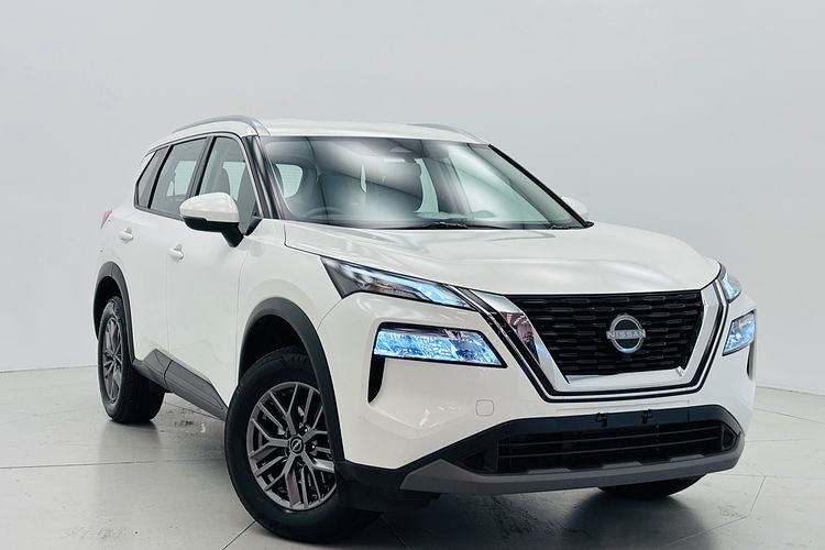 2025 Nissan X-TRAIL ST T33