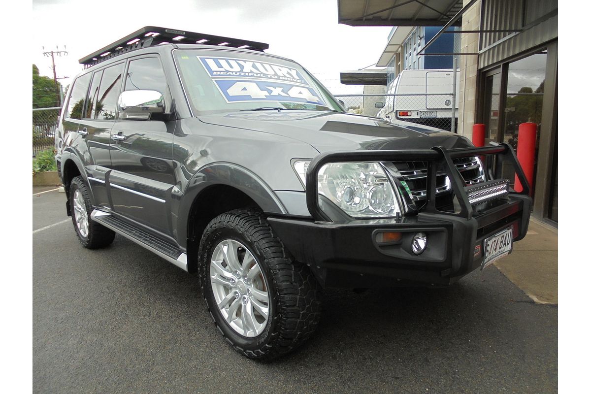 2014 Mitsubishi Pajero Exceed NW