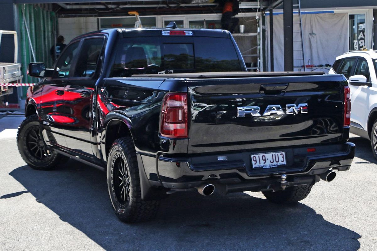 2023 RAM 1500 Laramie Sport RamBox DT 4X4 SWB