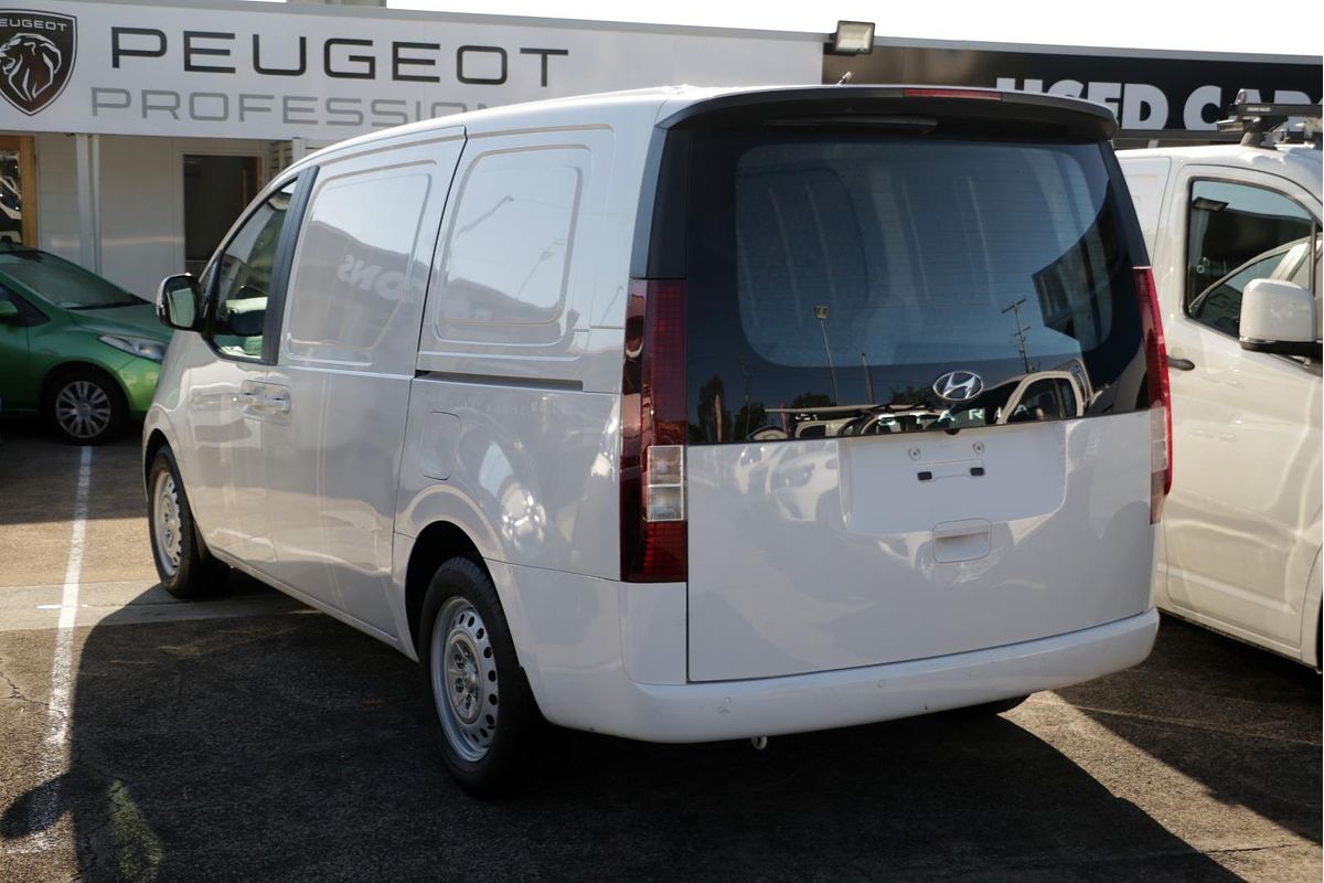 2022 Hyundai STARIA LOAD US4.V2