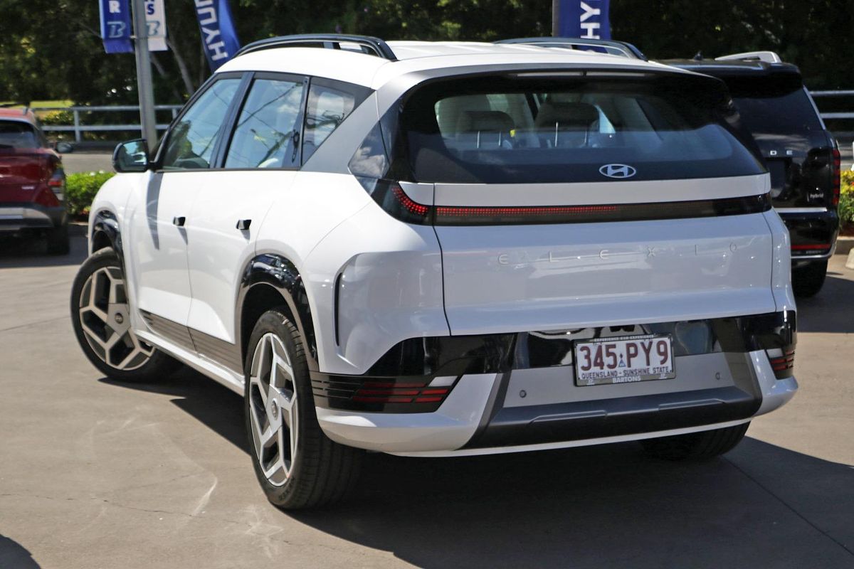 Elexio Rear 2026 Hyundai ELEXIO Elite in Crystal White | Demo SUV | Stock ...
