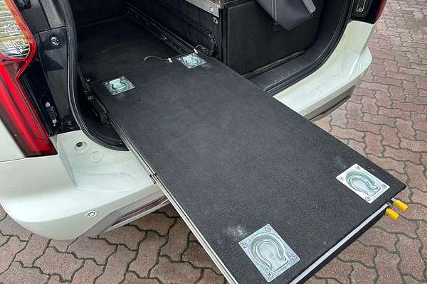 2019 Mitsubishi Pajero Sport Exceed QE thumb-16