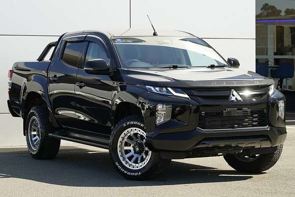 2023 Mitsubishi Triton GSR MR 4X4
