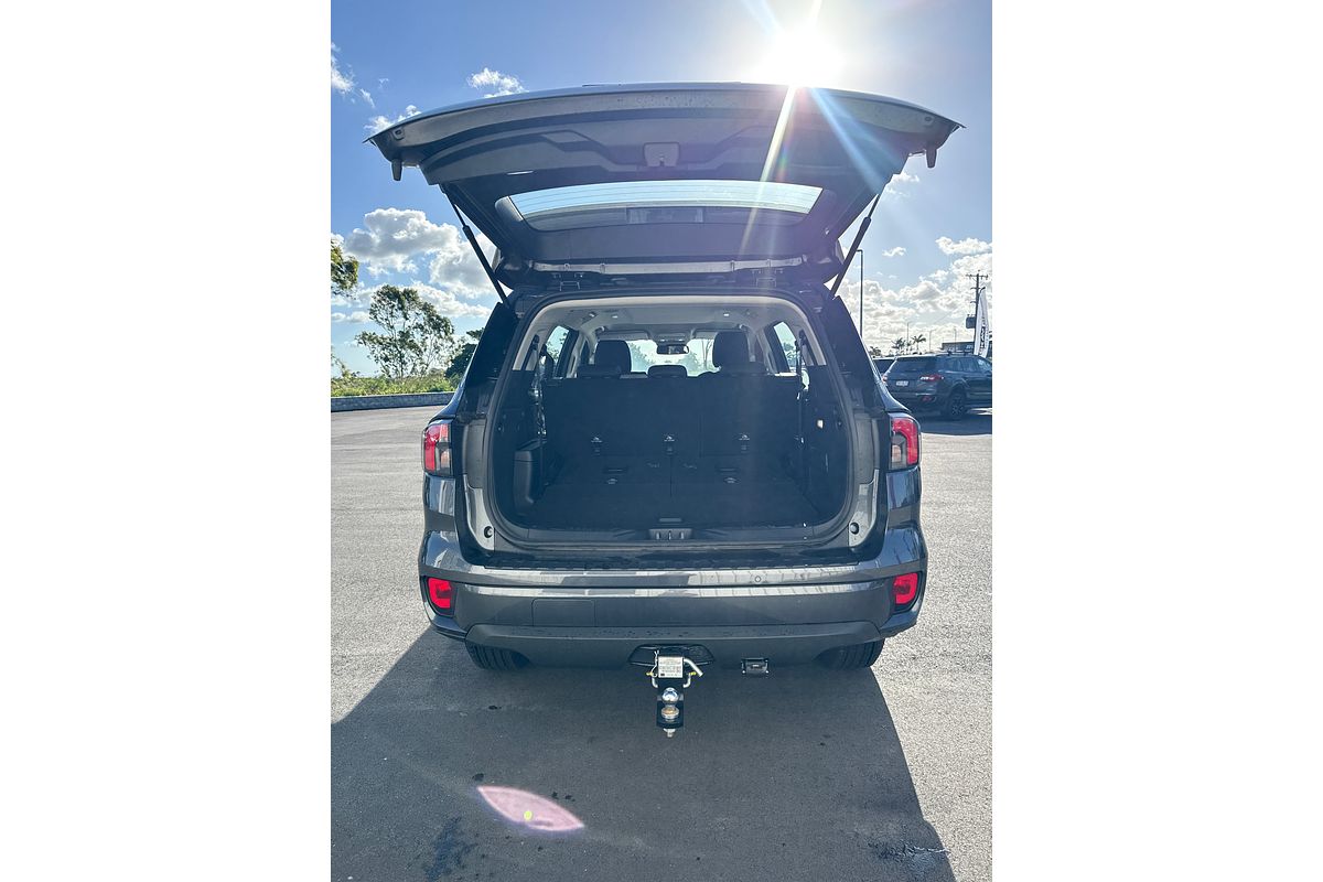 2024 Ford Everest Ambiente 2.0L