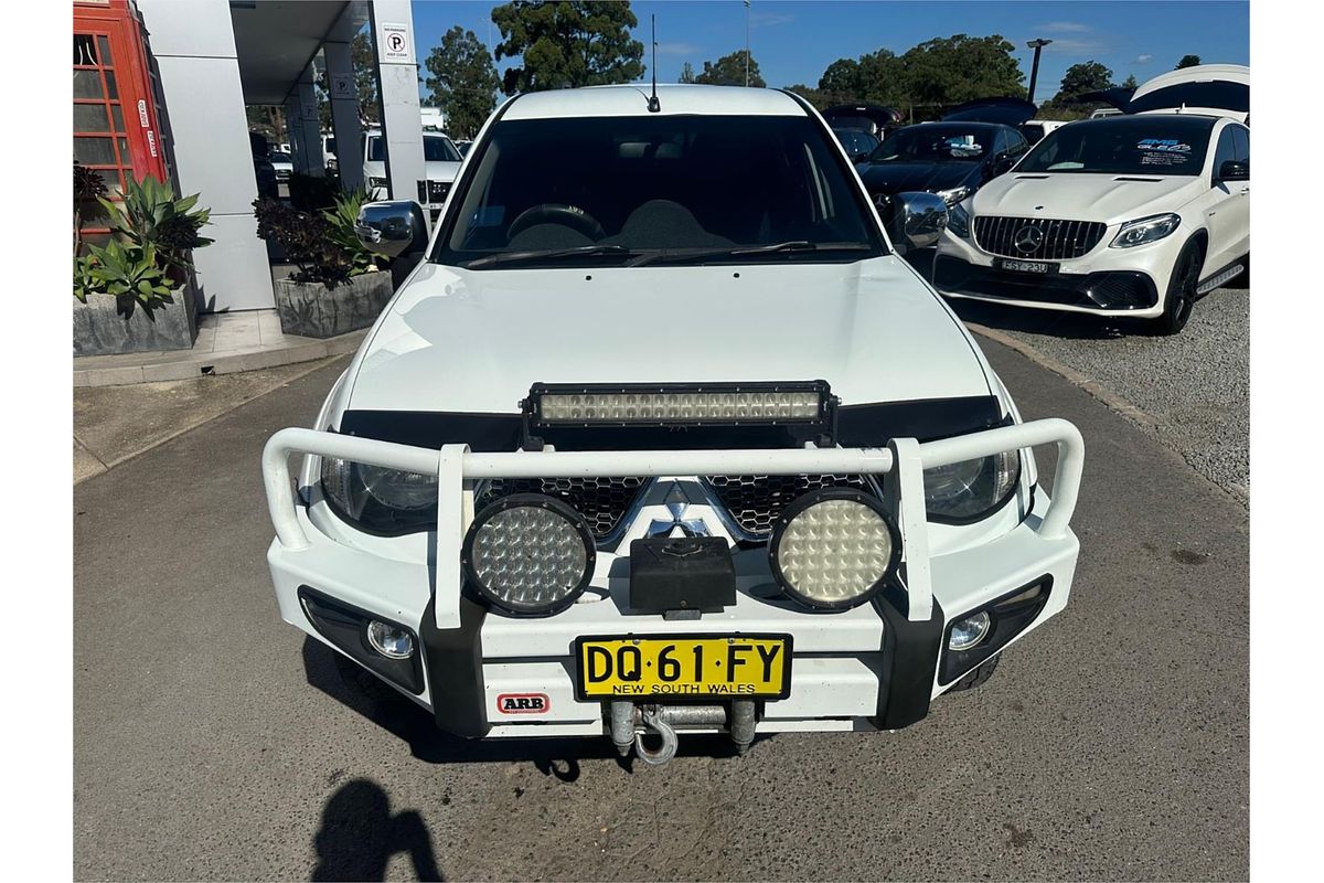 2015 Mitsubishi Triton GLX-R MN 4X4