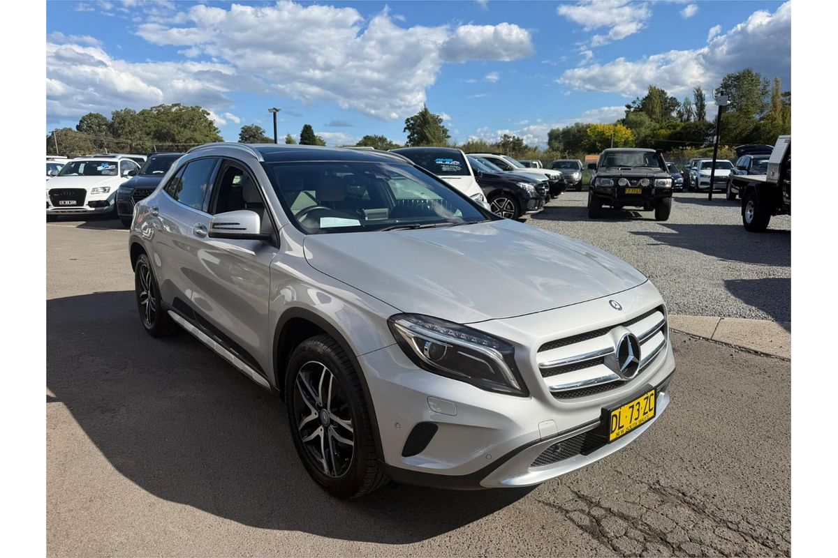2016 Mercedes-Benz GLA-Class GLA180 X156
