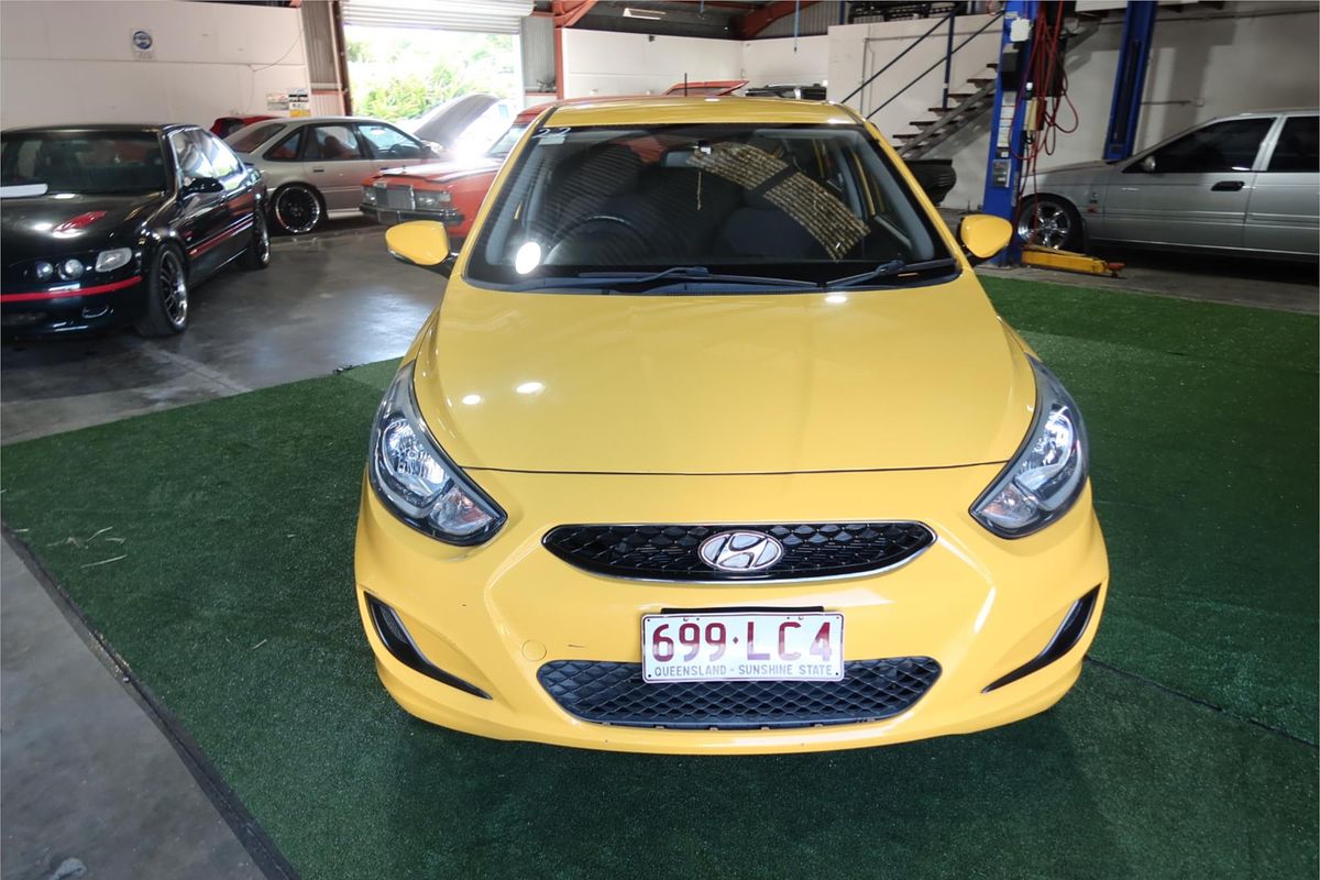 2019 Hyundai Accent Sport RB6