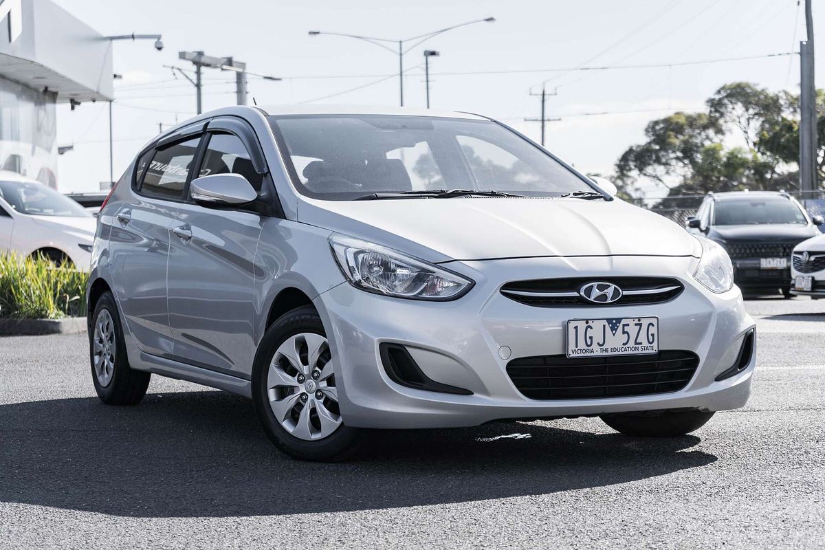 2015 Hyundai Accent Active RB3