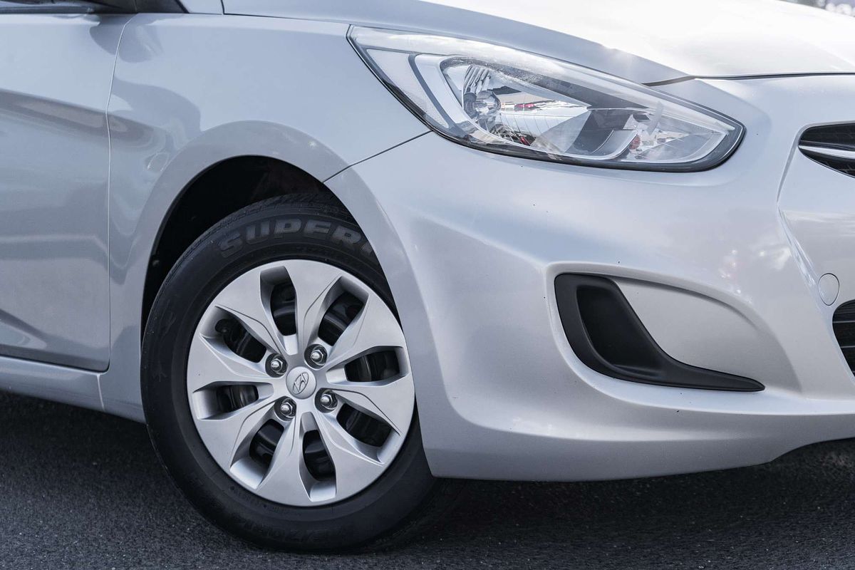 2015 Hyundai Accent Active RB3