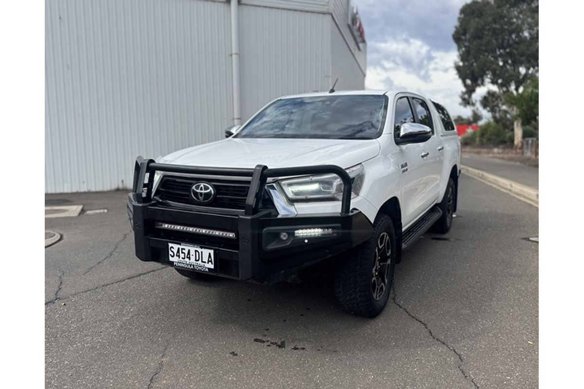 2021 Toyota Hilux SR5 GUN126R