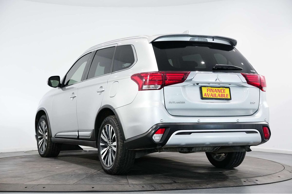 2020 Mitsubishi Outlander LS ZL