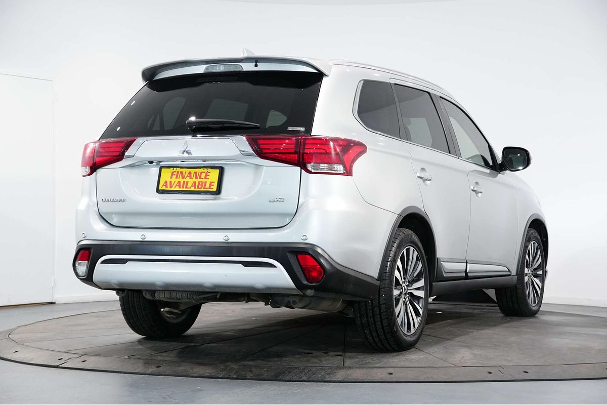 2020 Mitsubishi Outlander LS ZL