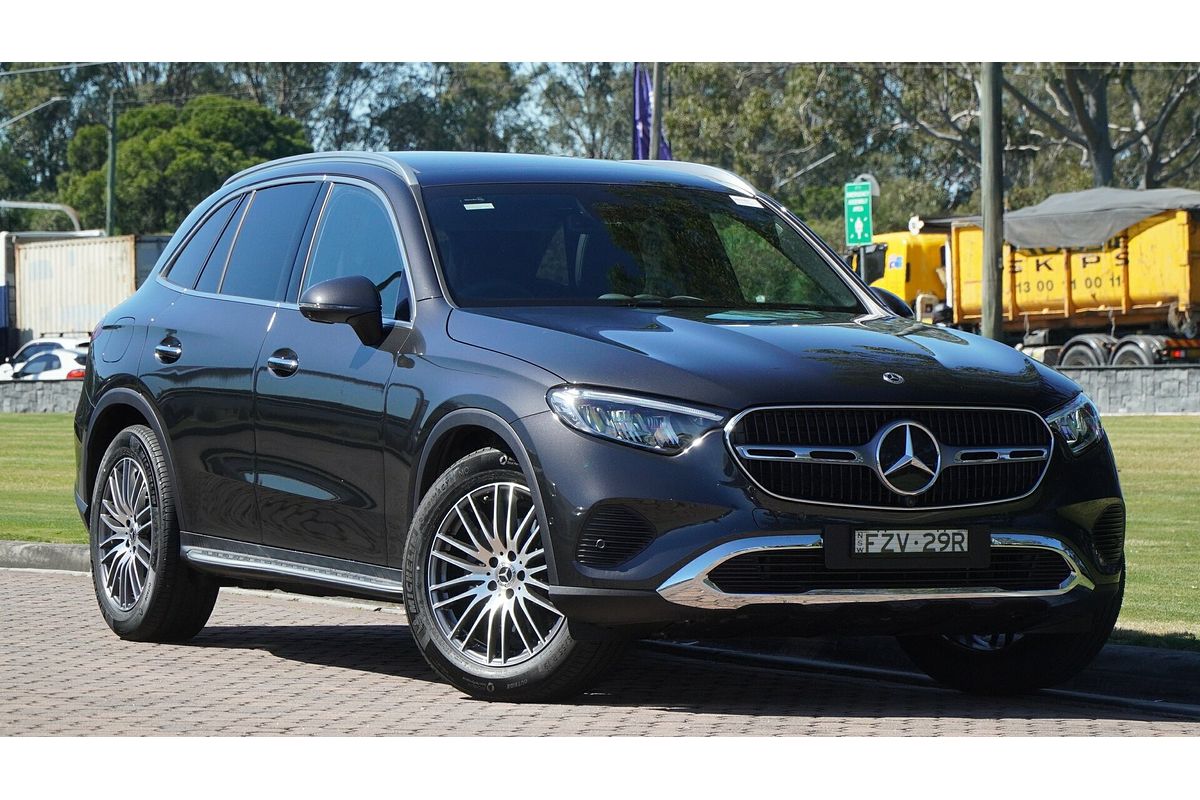2025 Mercedes-Benz GLC-Class GLC200 X254