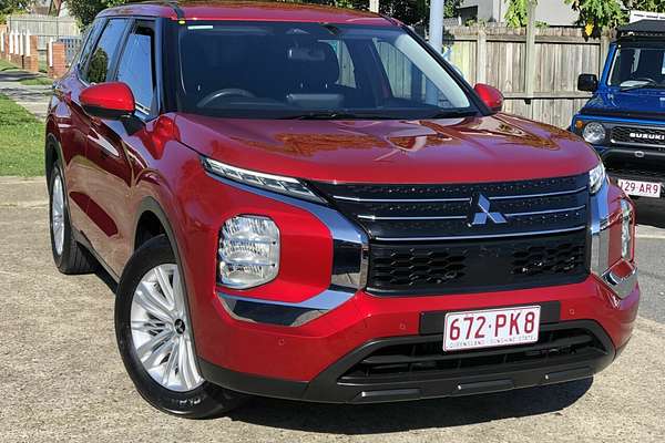 2022 Mitsubishi Outlander ES ZM