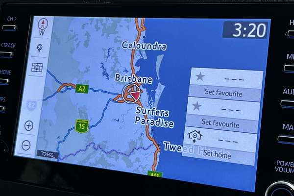 2023 Toyota Hiace GDH300R LWB thumb-13