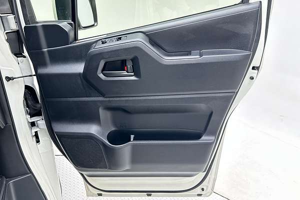 2023 Toyota Hiace GDH300R LWB thumb-17