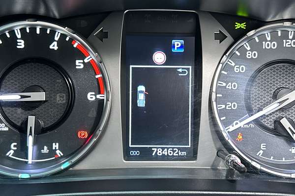 2022 Toyota Hilux SR GUN126R 4X4 thumb-12