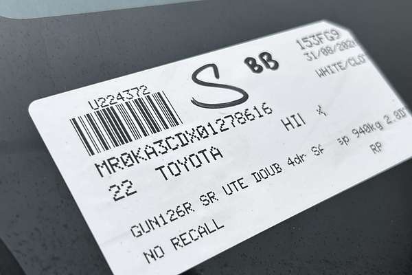 2022 Toyota Hilux SR GUN126R 4X4 thumb-22