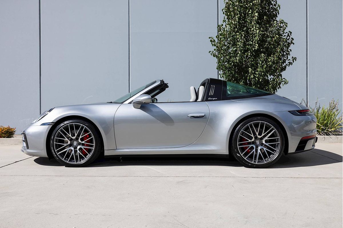 2022 Porsche 911 Targa 4S 992