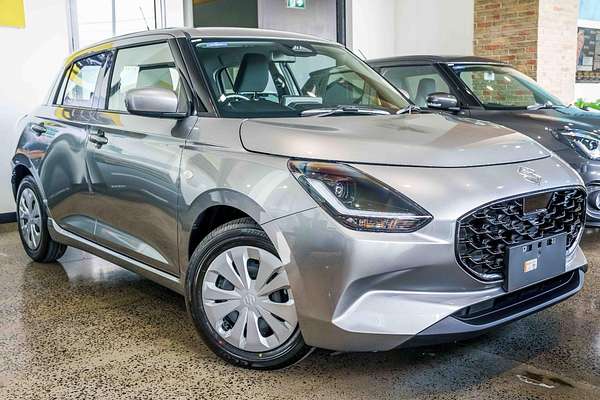 2025 Suzuki Swift Hybrid UZ