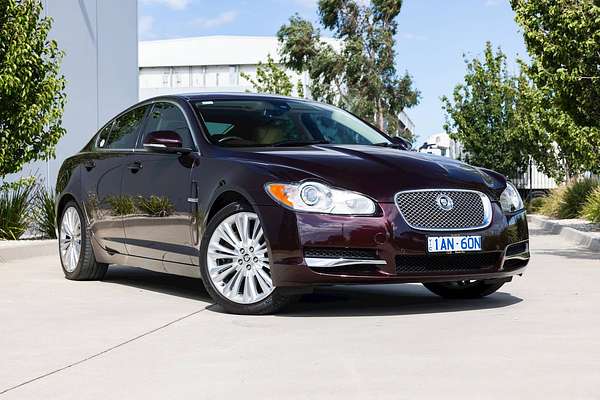 2010 Jaguar XF S Luxury X250