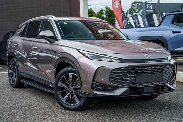 2025 MG HS Super Hybrid Essence AS33P