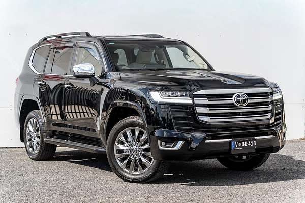 2023 Toyota Landcruiser Sahara ZX FJA300R