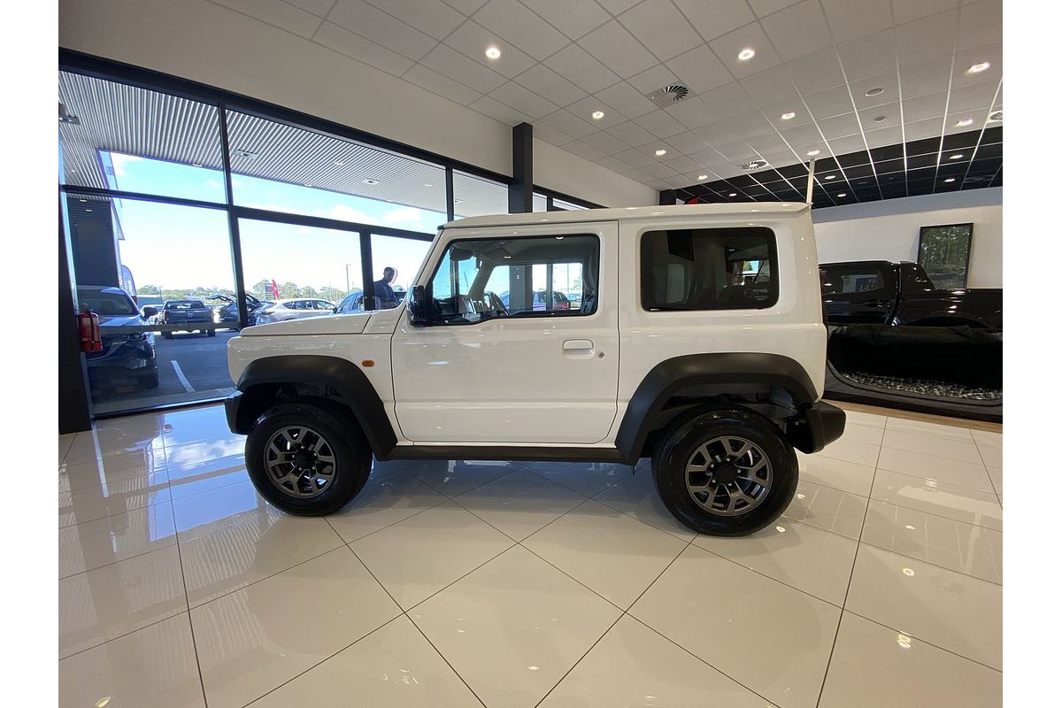 2024 Suzuki Jimny GLX GJ